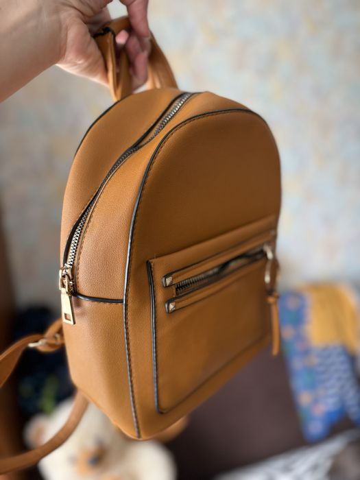 Всі сумки і рюкзак за 1000