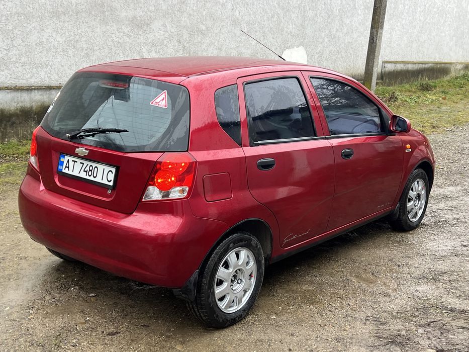 Шевроле авео 1.5S
