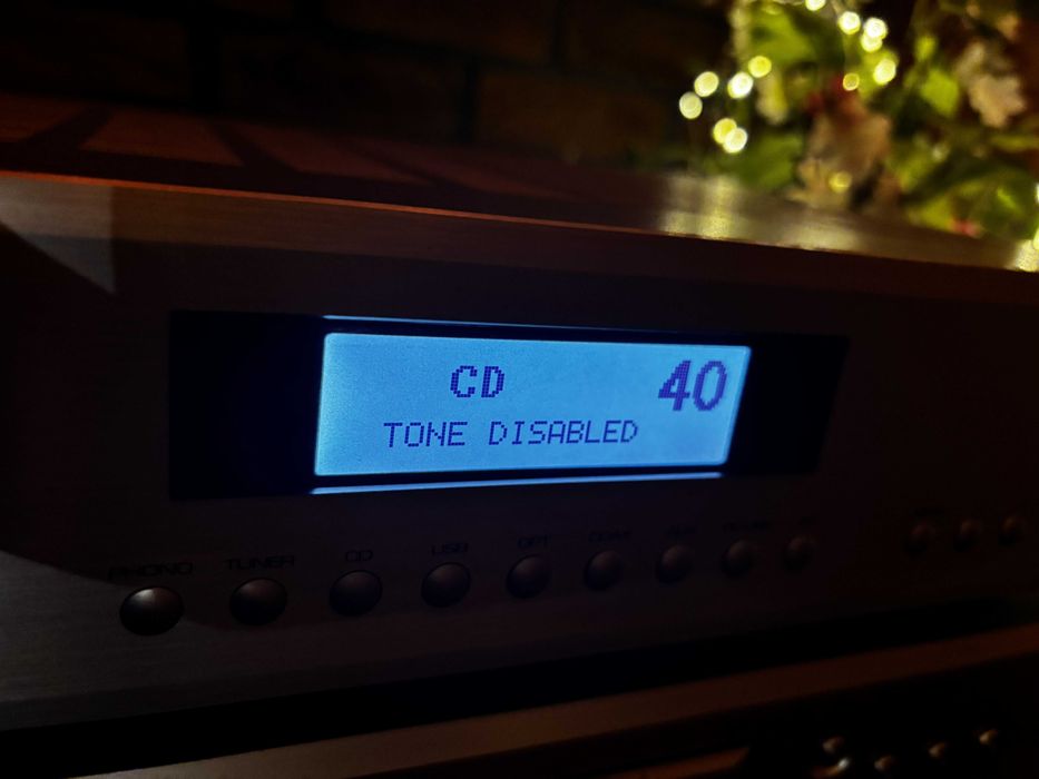 Wzmacniacz ROTEL A14