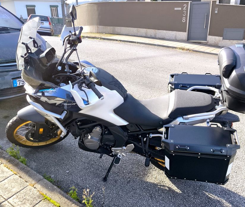 (NOVO) Top Cases + Malas Laterais Alumínio CF Moto 700ADV