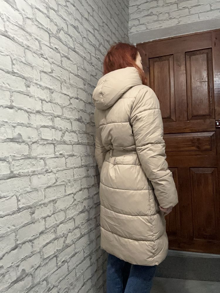 Зимове пальто куртка reserved