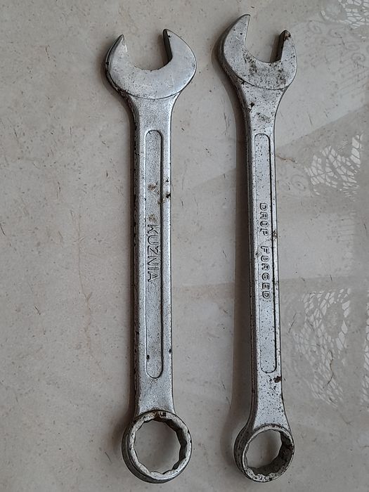 Dwa klucze płaskooczkowe 32 i 30 Kużnia i Drop Forged