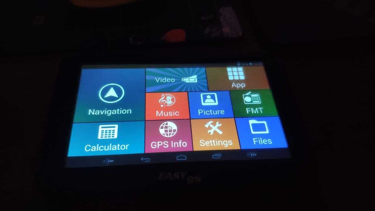 Продам GPS навигатор EasyGo A505