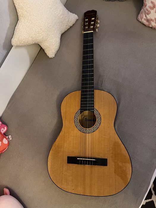 Gitara akustyczna Tonika