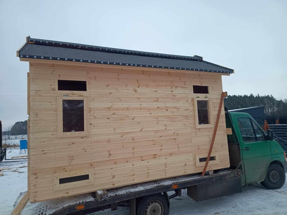 Gołębnik solidny na rusztach