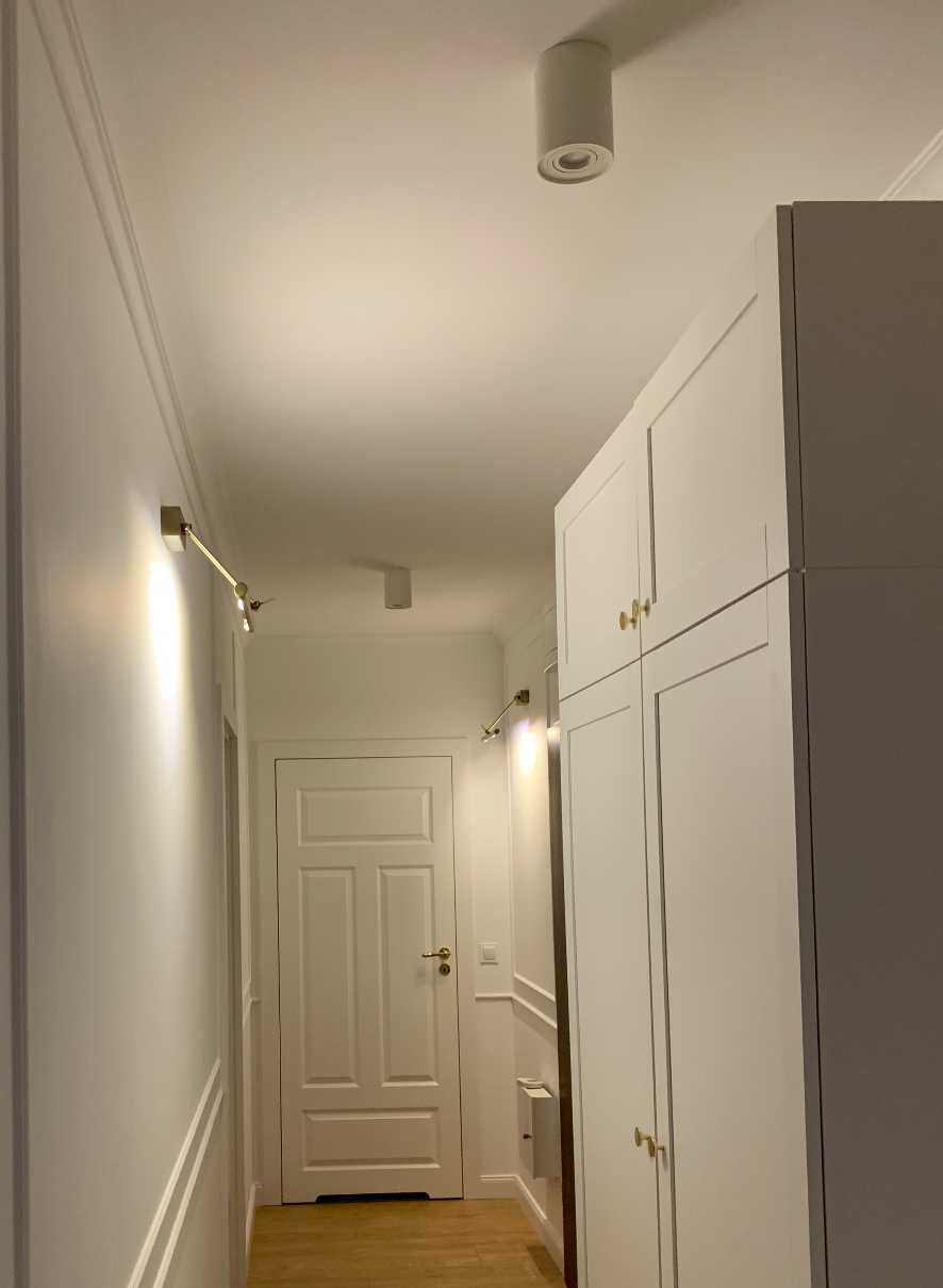 Dwie lampy sufitowe typu tuba Maxlight biała plafon