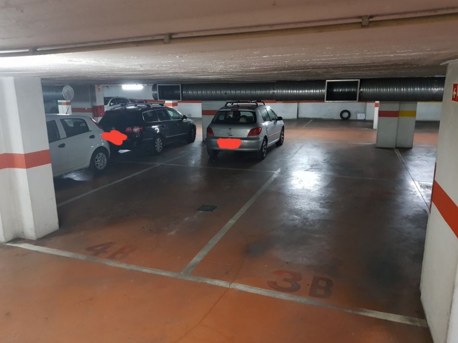 Vendo 1 Estacionamentos em Garagem