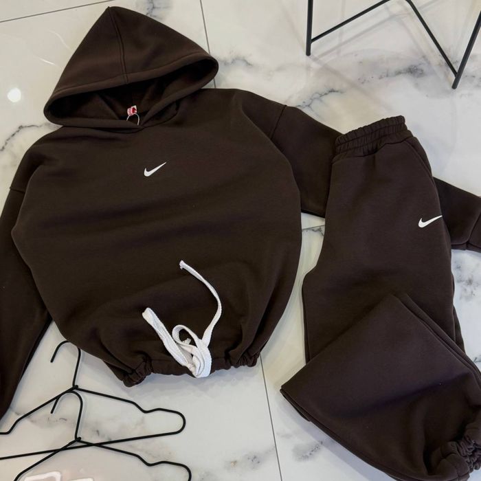 Жіночий зимовий спортивний костюм Nike, Худі найк, Обʼємні штани nike