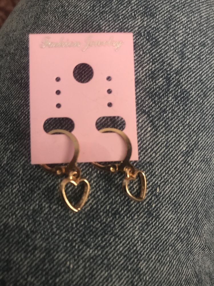 Conjunto de 2 pares de Argolas pequenas com pendentes, Novas