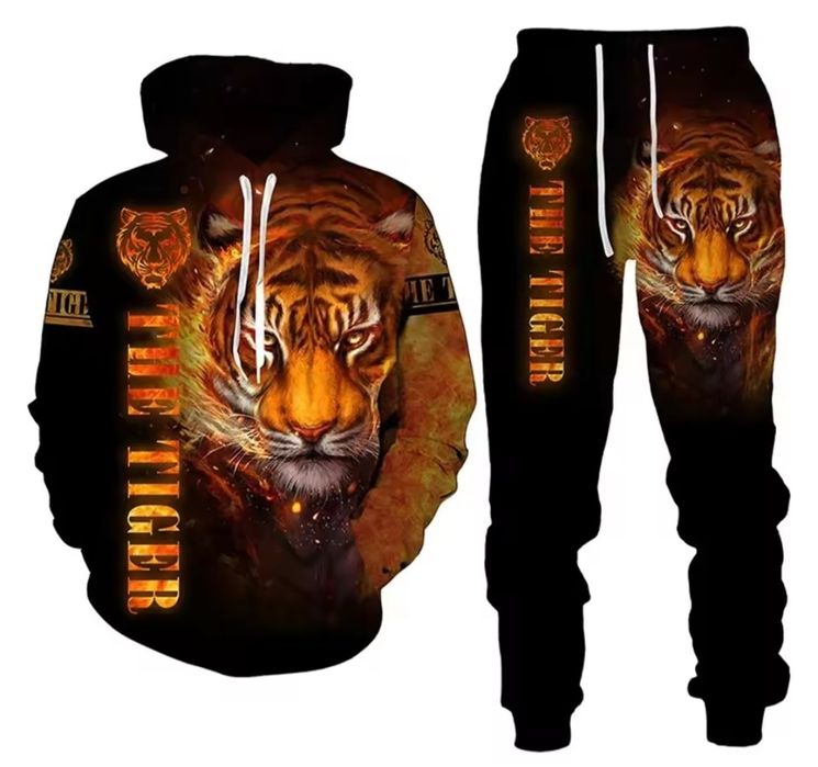 Костюм з малюнком тигра.