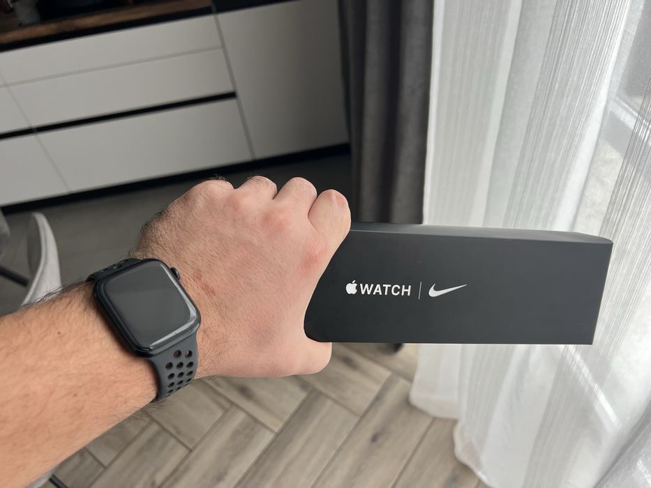 Apple watch 7 / 45 Nike
