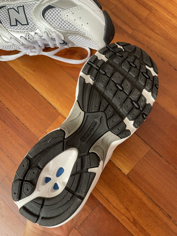 Sapatilhas New Balance 530