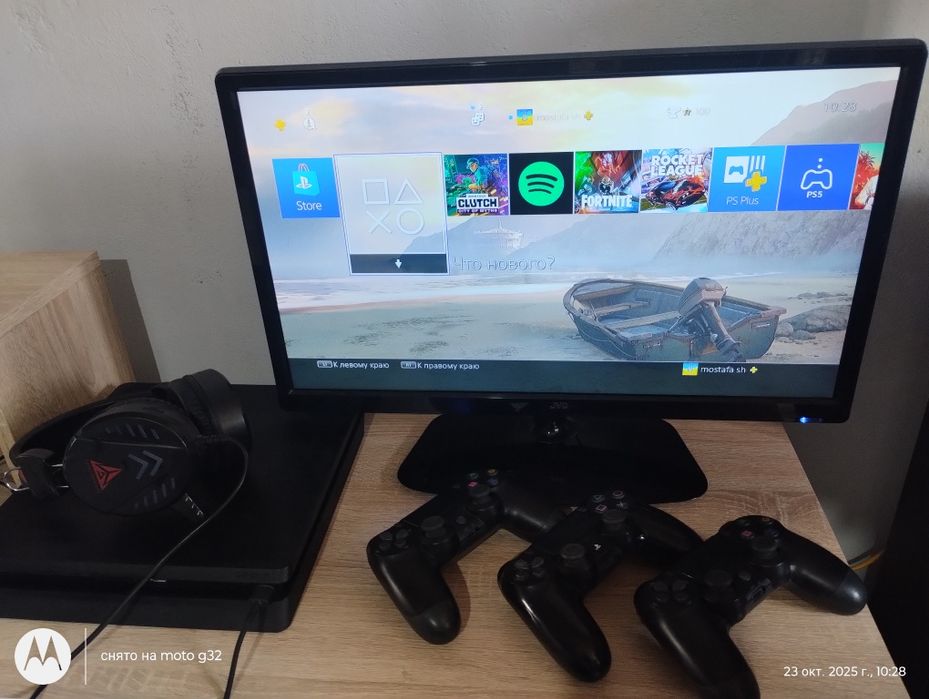 Playstation 4 slim з Німеччини