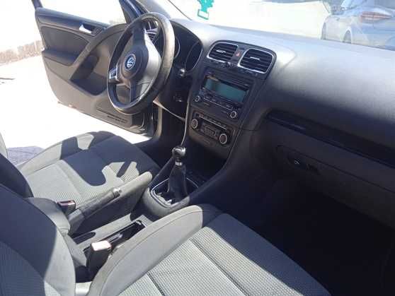 VW Golf 1.6 TDI 105 CV