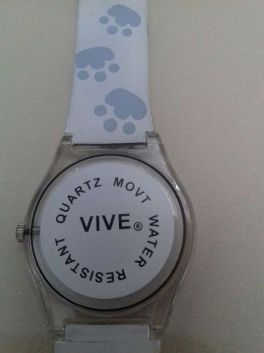 Relógio marca vive water resistant
