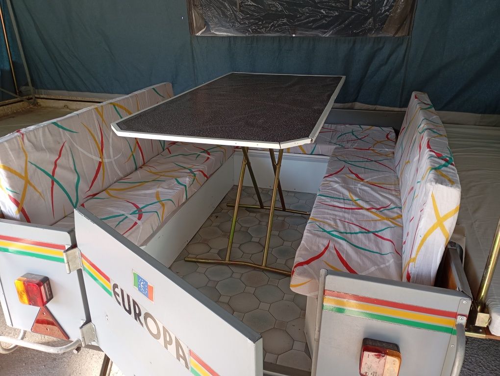 Auto tenda Europa 1.8