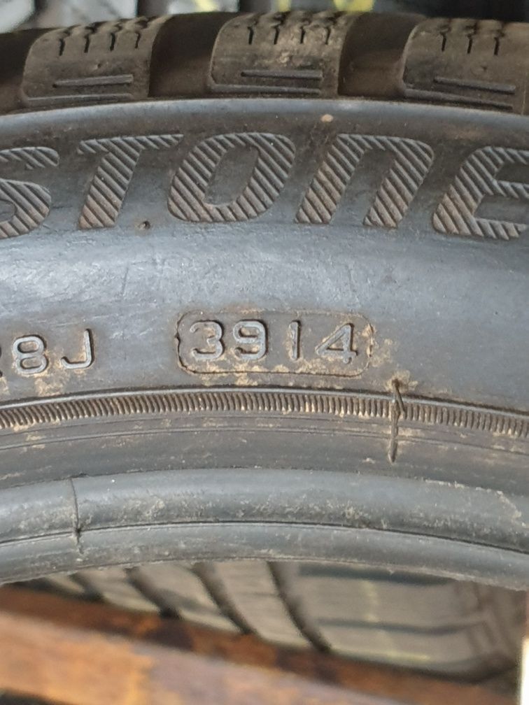 225/45R17 94V Bridgestone Blizzak LM-32s          Z237/70A