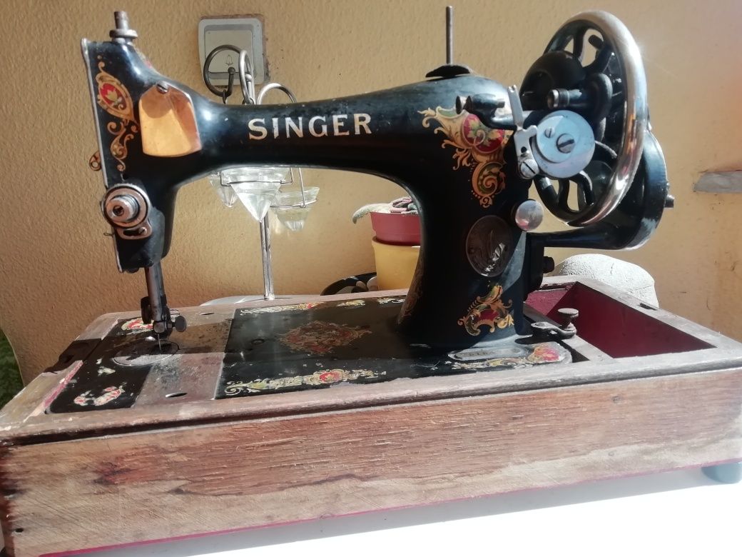 Máquina de costura Singer