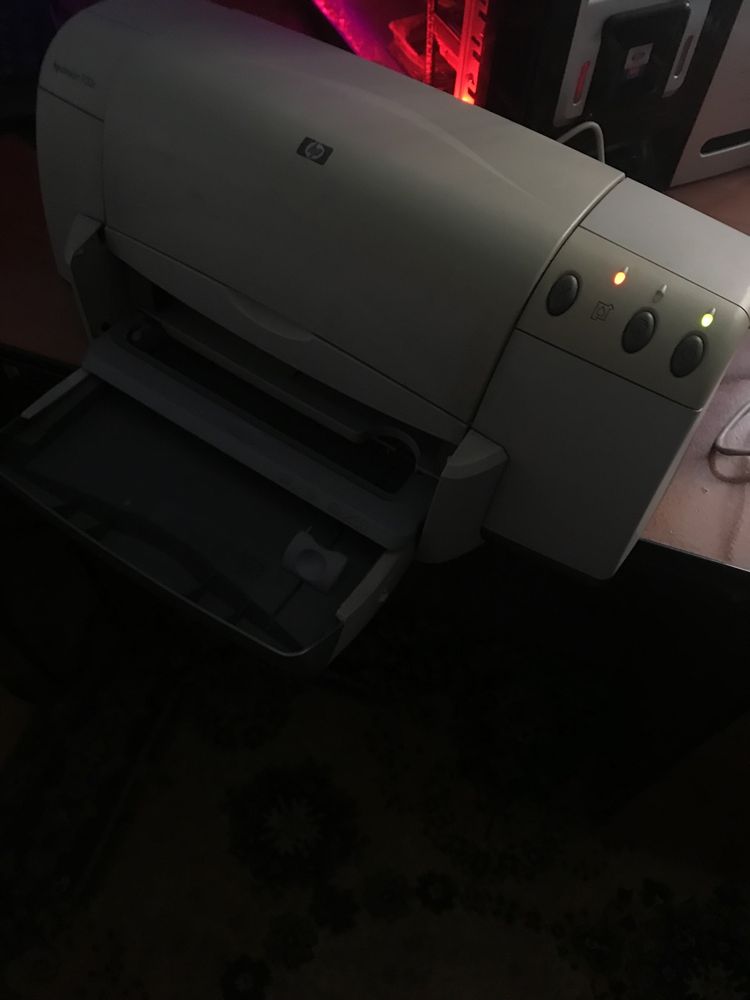 Принтер HP. Hewlett-Packard. Hp deskjet 920c.