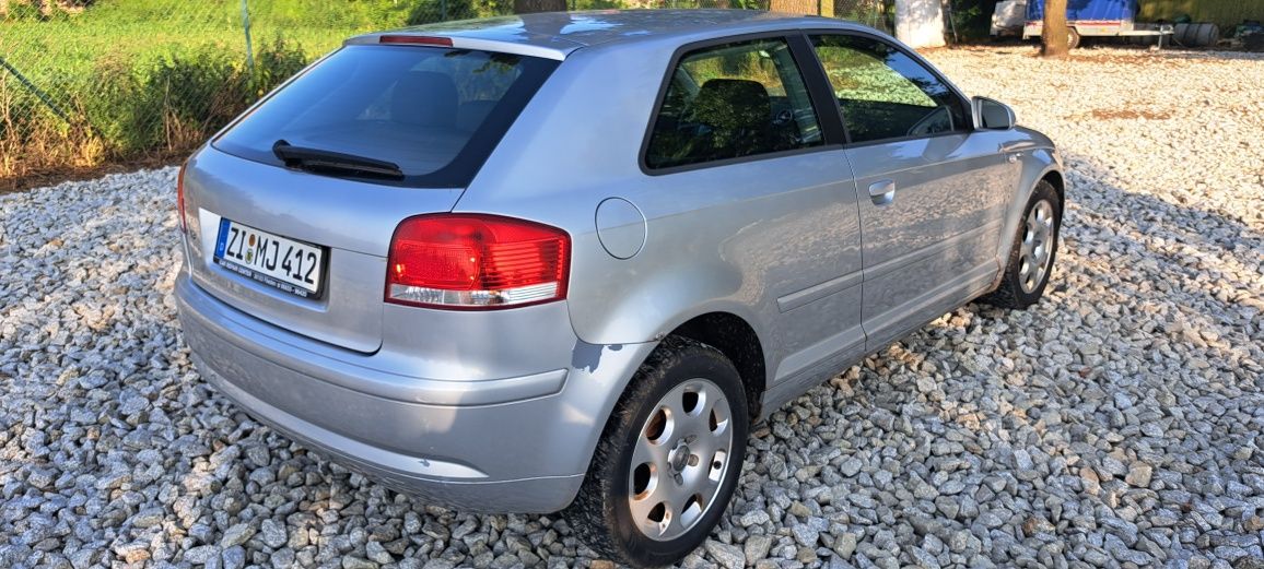 Audi A3 1.6 Mpi 102km 2003rok w całości lub na części