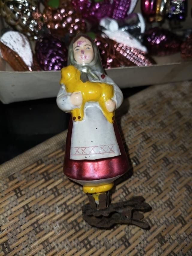 Ялинкова, елечная іграшка Аленушка с козлятком