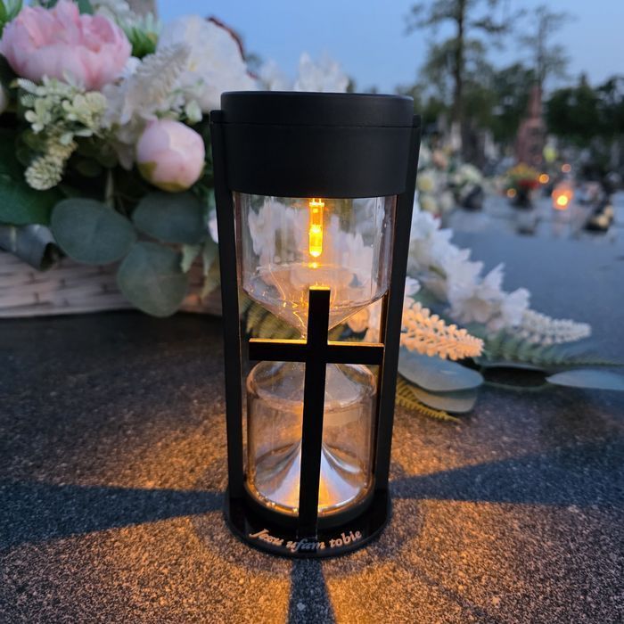 ZNICZ Solarny led  LAMPION na grób statuetka na cmentarz z krzyżem