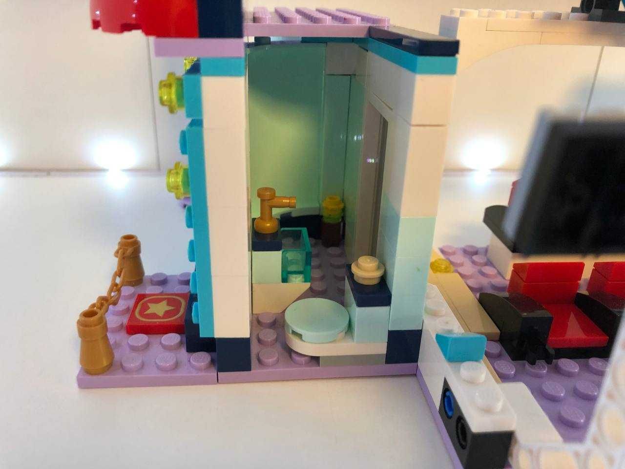 LEGO 41448 Heartlake City Movie Theater - Friends
