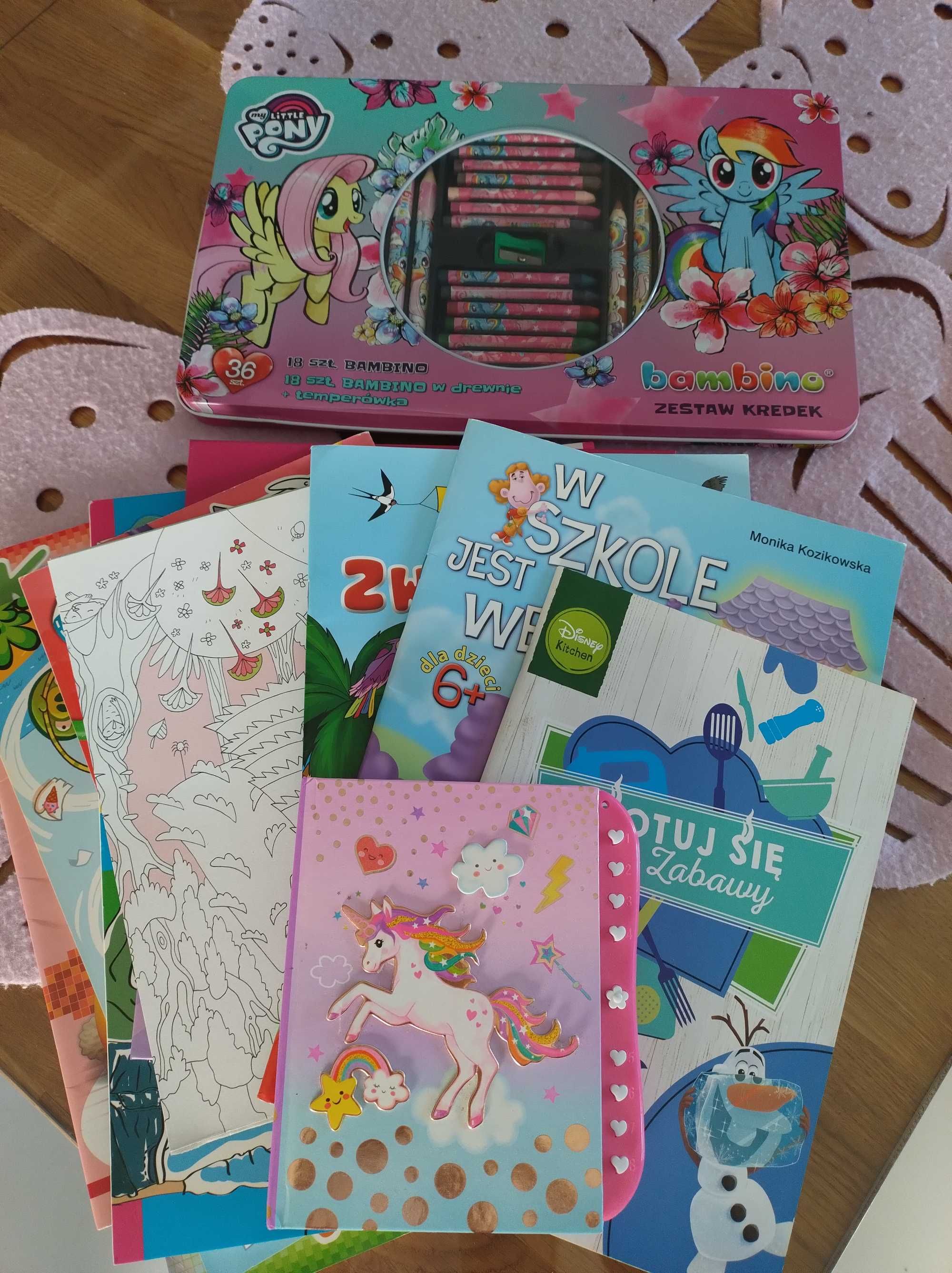 Zestaw kredek bambino książeczki pamiętniki zadania