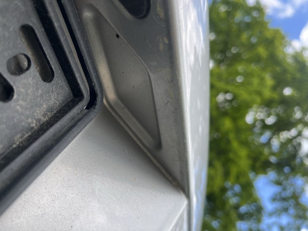 AUDI A4 S4 B6 AVANT kombi klapa bagażnika LY7W srebrna szyba części