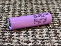 Samsung 30Q 3000 mAh 15A високотоковий акумулятор 18650 INR18650 30А