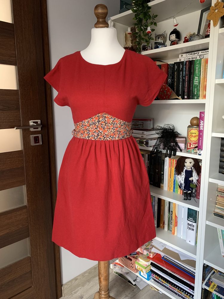Sukienka vintage czerwona cottagecore lata40 lata80 kwiaty