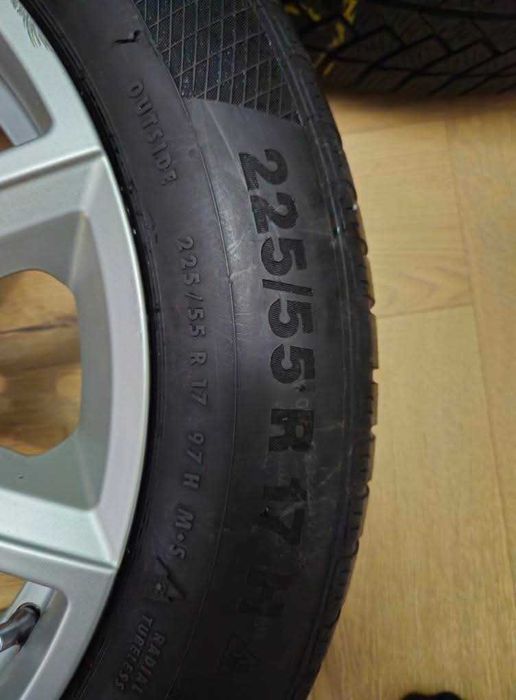 Felgi z oponami zimowymi 17' Mazda 6