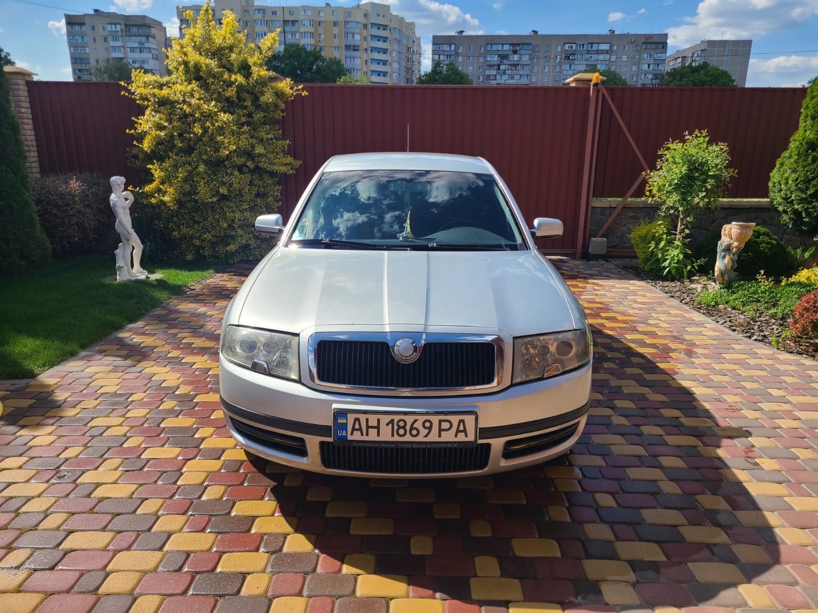 Авто SKODA superb