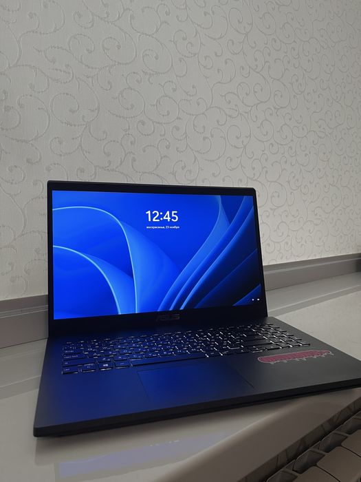 Ноутбук Asus X571G