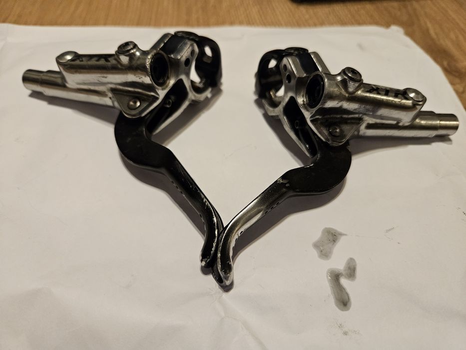 klamki hamulce Shimano XTR BL-M985