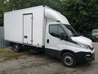 Wynajem kontener z windą Iveco Daily