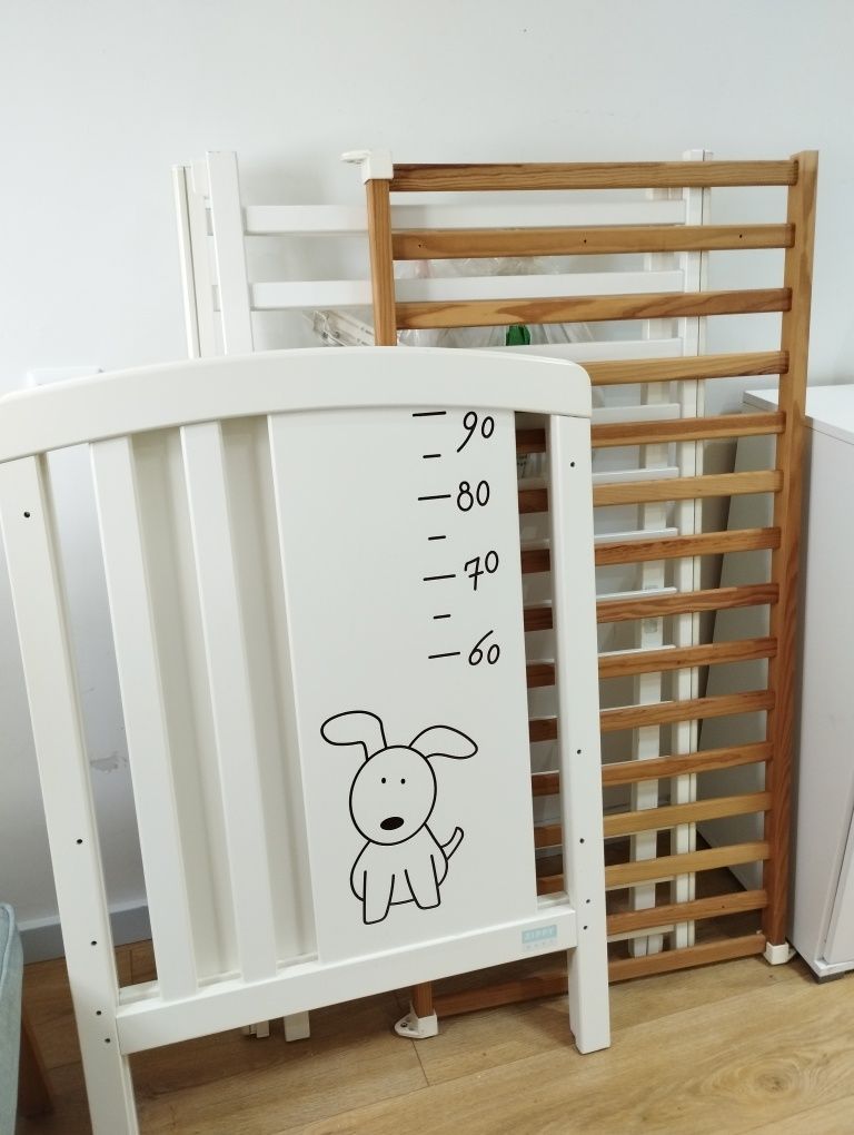Berço ZIPPY com 2 colchões+ BRINDE
