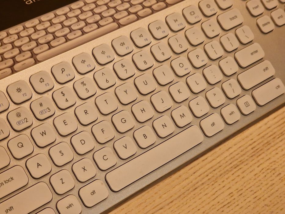 Klawiatura bezprzewodowa premium bluetooth