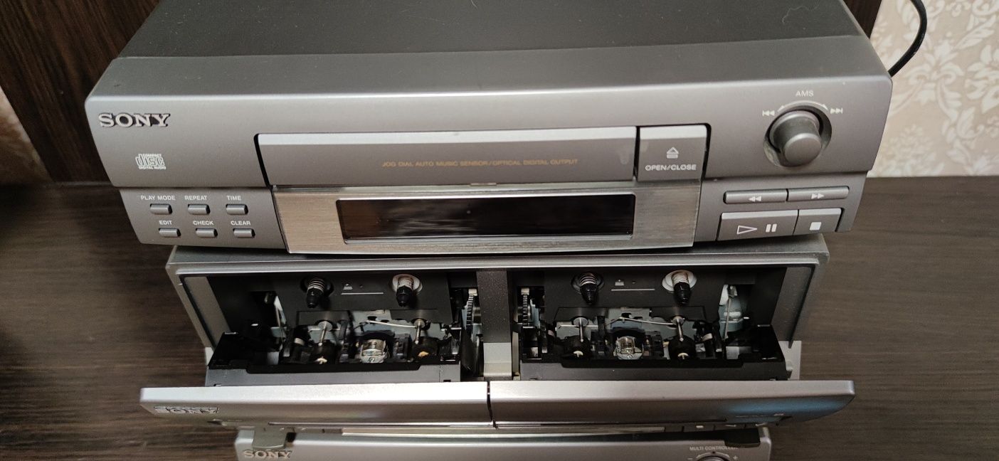 Три блока Sony EX