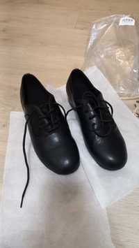 Buty taneczne czarne na nogę 42, obcas 2,5cm
