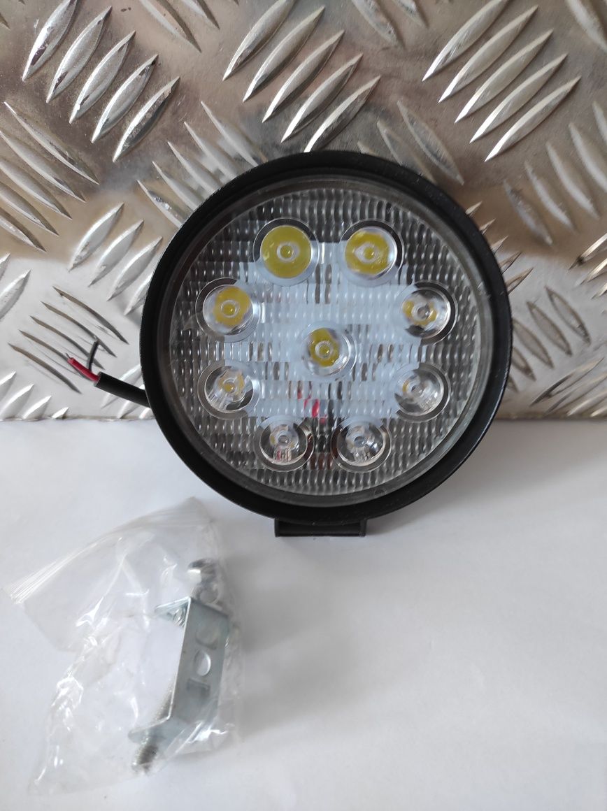 Nowa mocna lampa led traktor pomoc drogowa