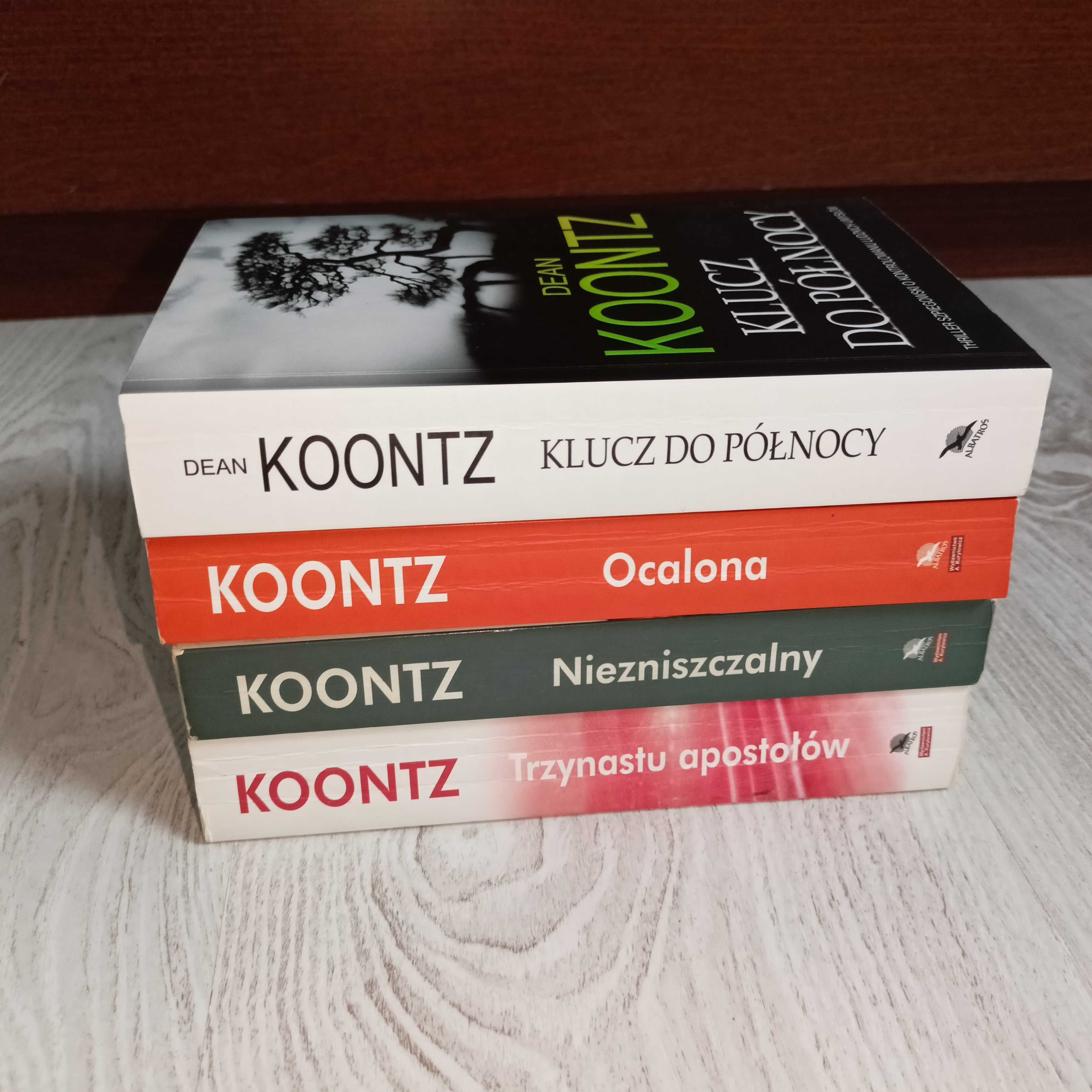 Koontz Trzynastu apostołów Ocalona Klucz do północy Niezniszczalny