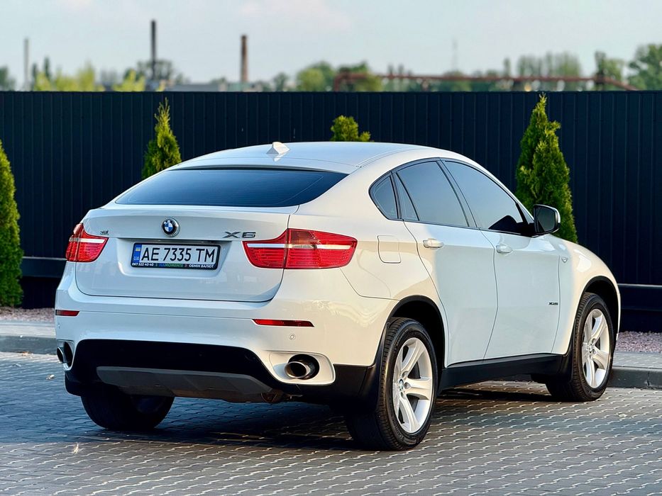 BMW Official не крашен