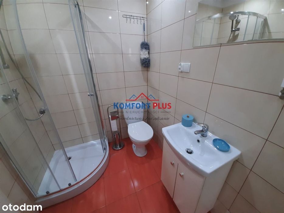 ul. Słowackiego, w pobliżu starówki, kawalerka,37m