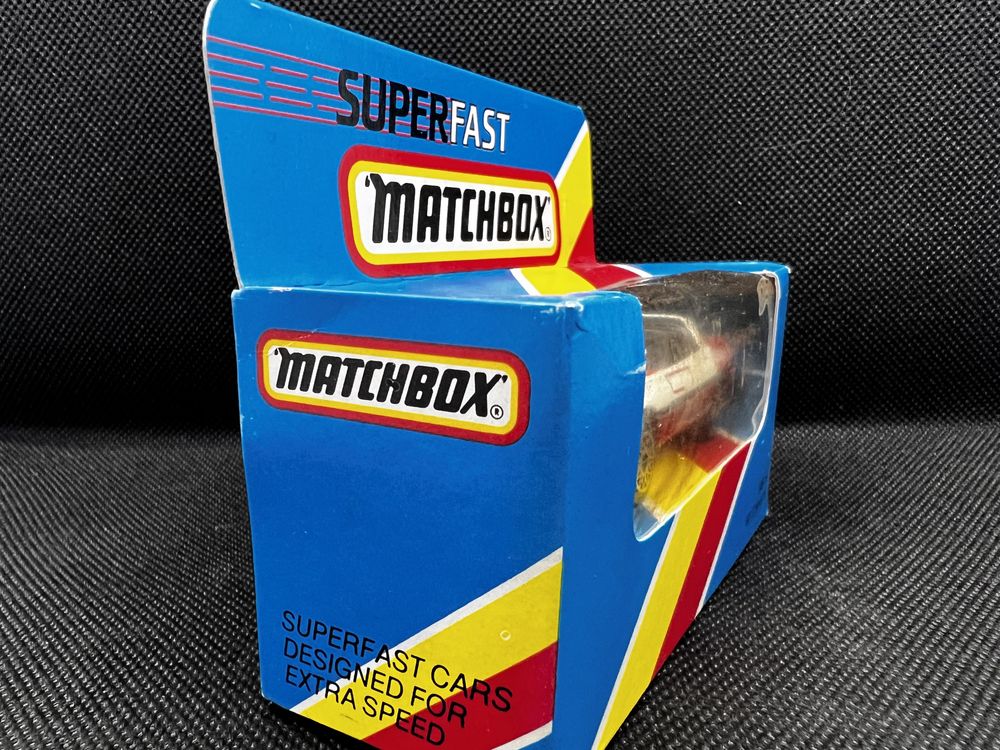 Matchbox Corvette Superfast nowy macau