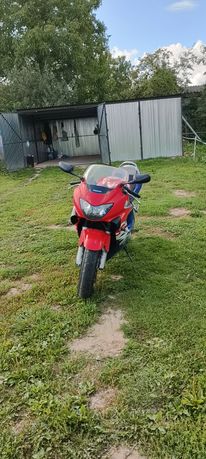 Honda CBR 600 F4