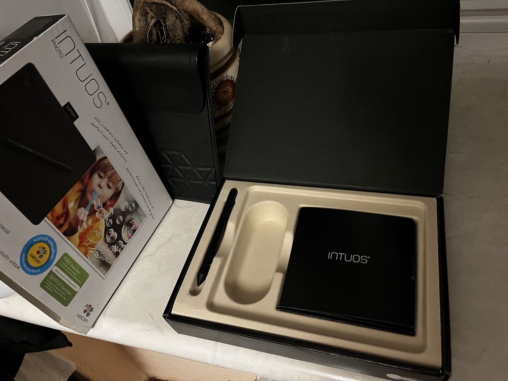 Продам графічний планшет Intuos CTH-490PK