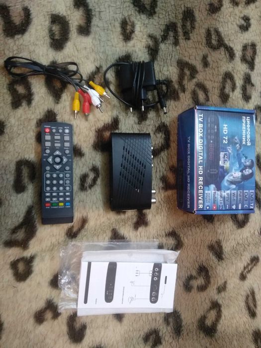 Продам T2 тюнер (ресивер) приставка DVB-T2 HD 72