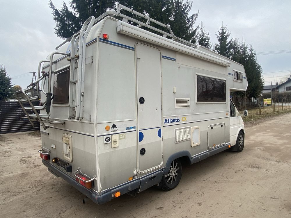 Camper Kamper Ford 2.5 diesel Markiza Solary Osobny Prysznic 4 osoby