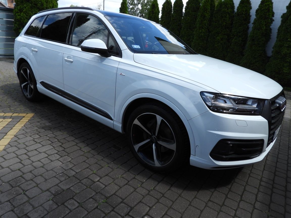 Audi Q7  3 x s-line oś skrętna